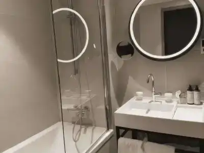 Mercure Paris 17 Batignolles - 8