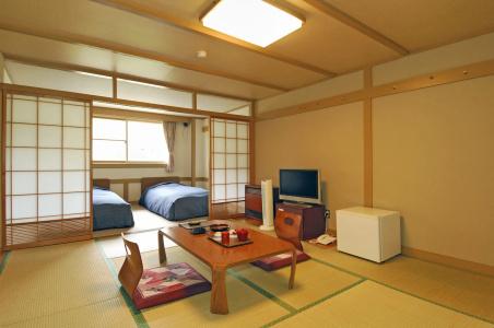 Shiga Palace - 5