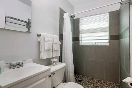 Hollywood Beachs - 38