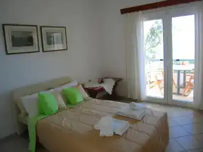 Spiros Studios - 37