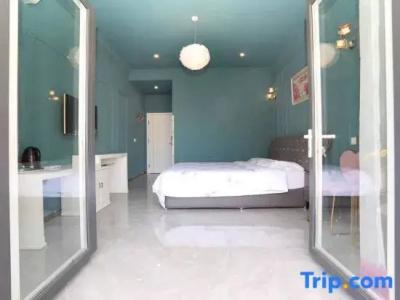 Kyriad Dijon Est - Quetigny - 72