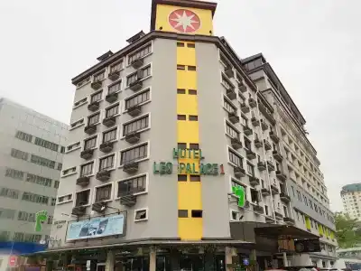 Leo Palace - 27