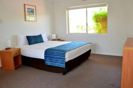 Arlia Sands - 2