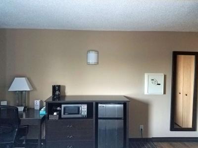 Americas Best Value Inn and Suites - 26