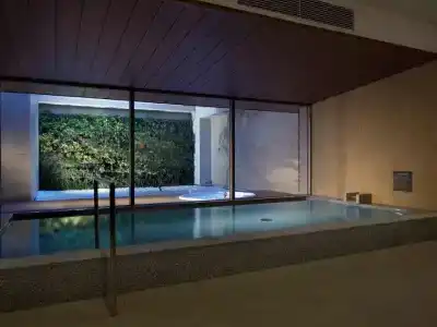 Mitsui Garden Osaka Premier - 19