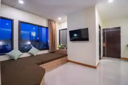 Pura Nakhon - 32