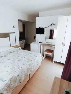 Parla Apart - 41