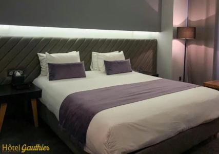 Boutique Gauthier - 50