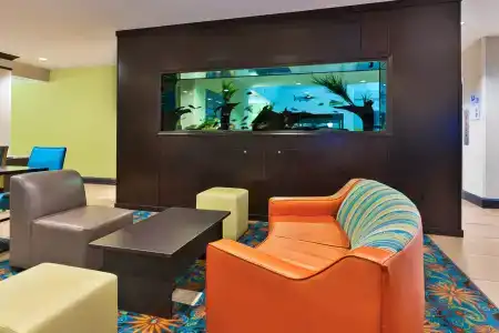 Holiday Inn Express & Suites - Oak Island Area, an IHG - 12