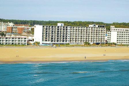 Ramada Plaza by Wyndham Virginia Beach - 28