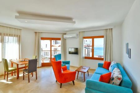 Kaş, merkezde, denize yakın, balkonlu, konforlu apart daireler - 36