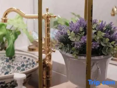 Hide and Seek Boutique Hometel - 120