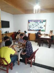 Yangjiajie Inn - 13