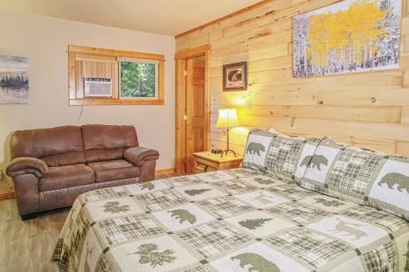 Nicky's Resort - 222