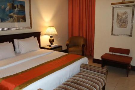 Pearl City Suites - 10