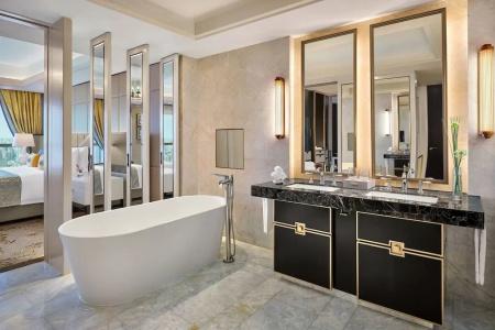 The St. Regis Shanghai Jingan - 56