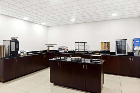 Sans Boutique & Suites - 33