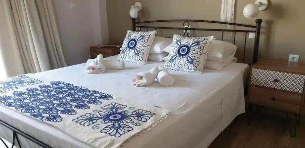 Atma Beach Rooms & Suites - 53