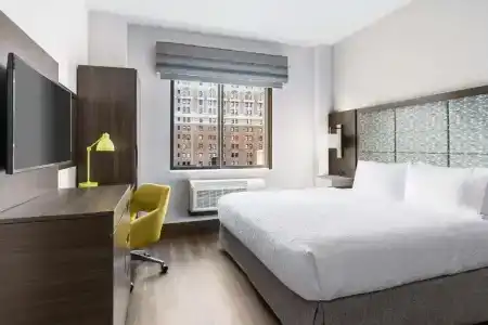 Hampton by Hilton Manhattan 35th Street - Empire State Building - 32