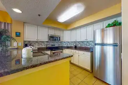 Carolinian Beach - 402