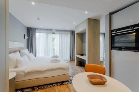 Fourty Three Luxury Serviced - 6