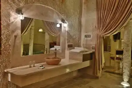 Oread Cave Suites - 267