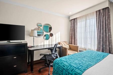 Howard Johnson by Wyndham - 5