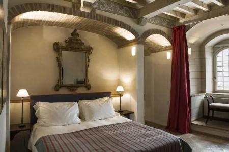 Castello di Velona - The Leadings of the World - 163