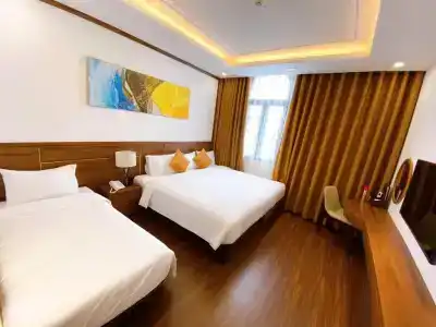 Jade Ha Long - 9