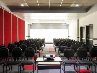 Ibis Guadalajara Expo - 12