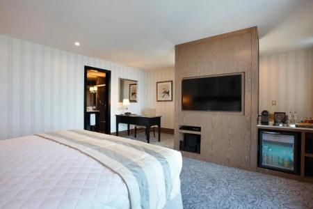 Miramar by Windsor - 12