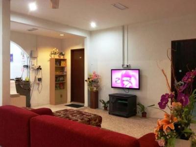 Oyo 89925 Innap - 2