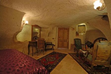 Phocas Cave Suites - 120