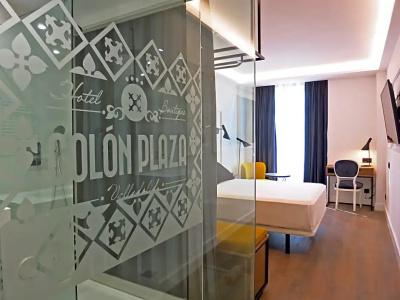 Colón Plaza - 94