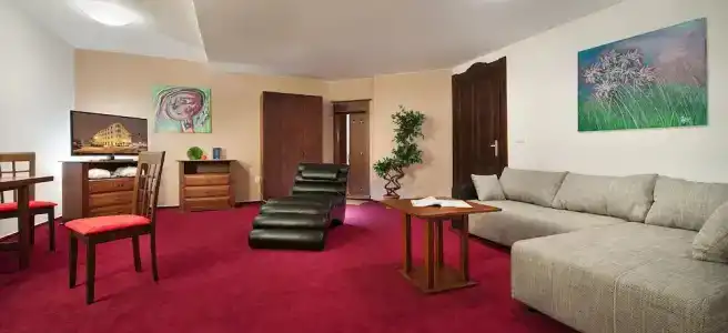 Brioni Suites - 62