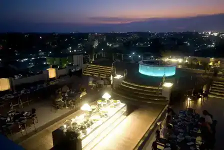 Kameo Grand & Serviced Apartment, Rayong - 25