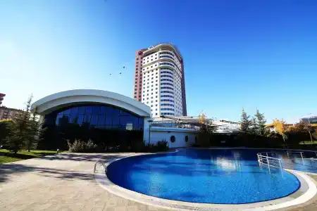 Dedeman Konya Convention Center - 0