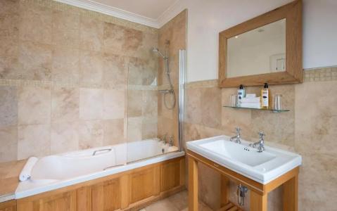 Glen Mhor - 109
