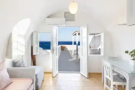 Vrachia Studios & - 73