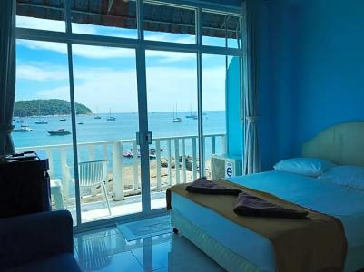 Naiharn On The Rock Resort Phuket - 56