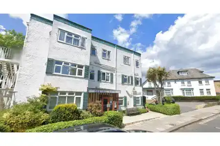 Oyo Central Golders Green - 59