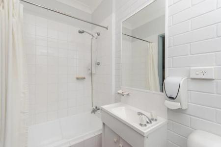 Herston Place - 7