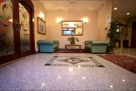 Ambra Palace - 16