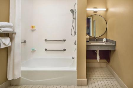 TownePlace Suites by Marriott South - 24
