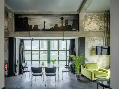 Bed, Bites & Business Rotterdam - 6