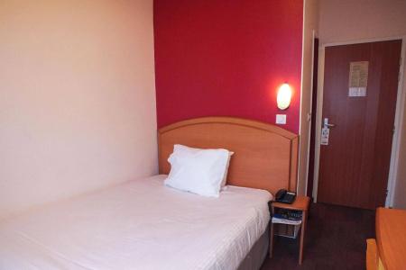 Comfort Cecil Metz Gare - 6