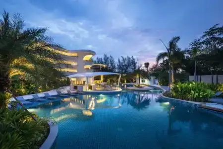 Novotel Phuket Karon Beach Resort And Spa - Sha Extra Plus - 26
