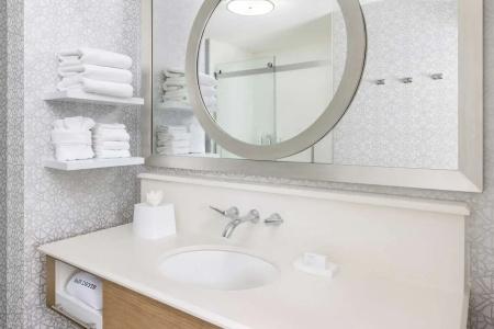 Hampton Inn & Suites -, CA - 59