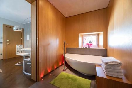 Suite Inn - 69