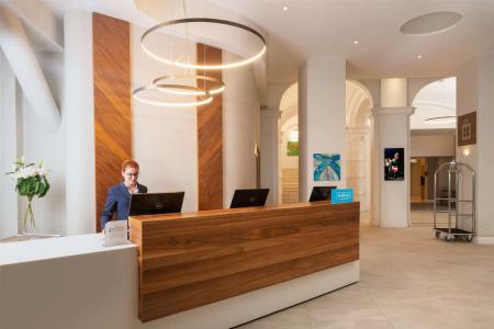 Hilton Garden Inn Bucharest - 20
